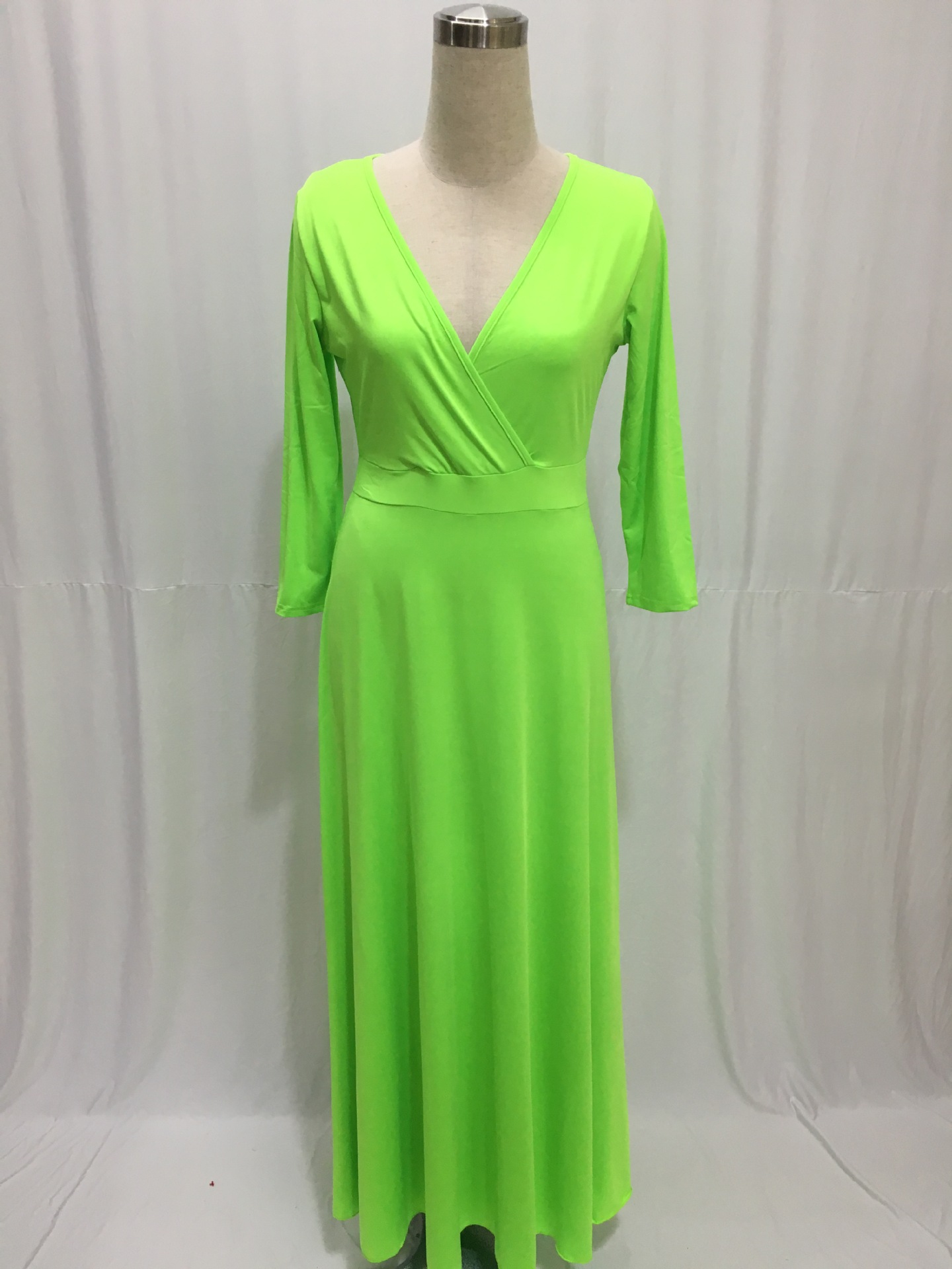 SZ60044-4 Women Long Knitwear V Neck Plus Size Bridesmaid Dress with Long Sleeve